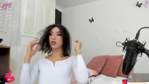 Snapshot of amalix23 chatting on April 12, 3:06 pm Amalia Ig online show from April 12, 3:06 pm