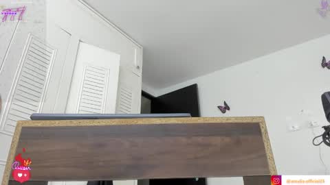 Snapshot of amalix23 chatting on May 13, 8:38 pm Amalia Ig online show from May 13, 8:38 pm
