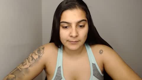 Snapshot of amanda5star chatting on January 7, 9:35 pm The queen of the biceps online show from January 7, 9:35 pm