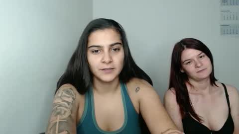 Snapshot of amanda5star chatting on October 15, 12:11 am The queen of the biceps online show from October 15, 12:11 am