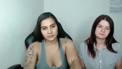 Snapshot of amanda5star chatting on October 15, 11:38 pm The queen of the biceps online show from October 15, 11:38 pm