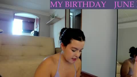 Snapshot of amanda_callum_ chatting on June 18, 3:05 pm Katha online show from June 18, 3:05 pm