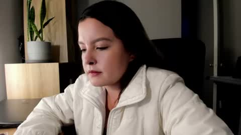 Snapshot of amanda_callum_ chatting on July 13, 10:45 pm Katha online show from July 13, 10:45 pm