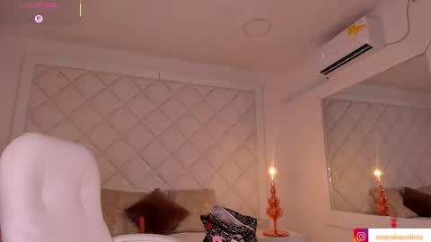 Snapshot of amanda_colin chatting on September 23, 10:24 pm Amanda online show from September 23, 10:24 pm