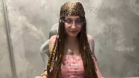 Amanda online show from March 15, 9:26 am