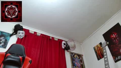 Snapshot of amanda_valeska chatting on November 20, 5:45 pm Amanda Valeska online show from November 20, 5:45 pm