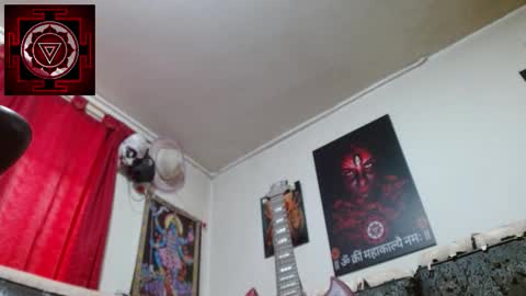 Snapshot of amanda_valeska chatting on December 1, 3:28 pm Amanda Valeska online show from December 1, 3:28 pm