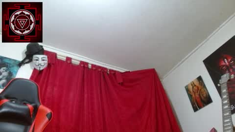 Snapshot of amanda_valeska chatting on December 15, 6:01 pm Amanda Valeska online show from December 15, 6:01 pm