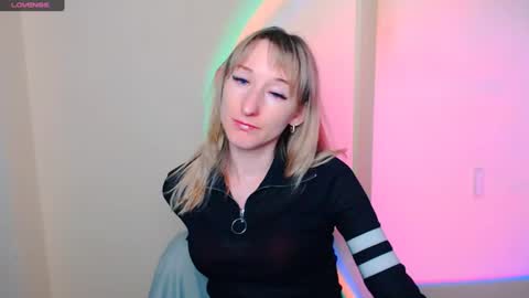 Snapshot of amandasentin chatting on July 9, 8:07 am Amanda online show from July 9, 8:07 am