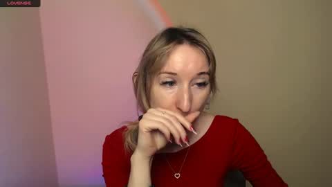 Snapshot of amandasentin chatting on August 8, 7:21 am Amanda online show from August 8, 7:21 am