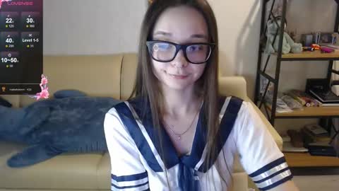 Snapshot of amaneli chatting on December 19, 2:24 pm Mila online show from December 19, 2:24 pm