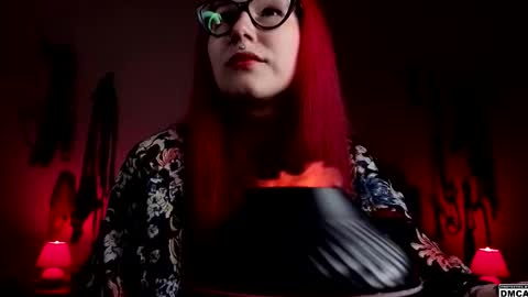Snapshot of amanita__pantherina chatting on September 10, 12:16 pm Goddess Amanita online show from September 10, 12:16 pm