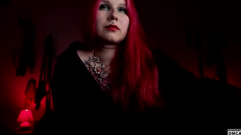 Snapshot of amanita__pantherina chatting on October 13, 10:59 am Goddess Amanita online show from October 13, 10:59 am