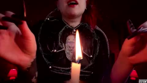 Snapshot of amanita__pantherina chatting on November 12, 1:44 pm Goddess Amanita online show from November 12, 1:44 pm