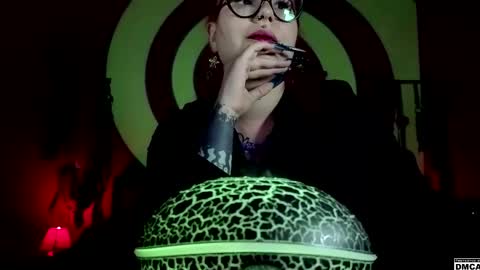 Snapshot of amanita__pantherina chatting on April 1, 1:41 pm Goddess Amanita online show from April 1, 1:41 pm