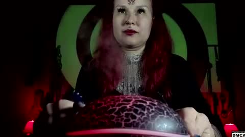 Snapshot of amanita__pantherina chatting on April 3, 11:30 am Goddess Amanita online show from April 3, 11:30 am
