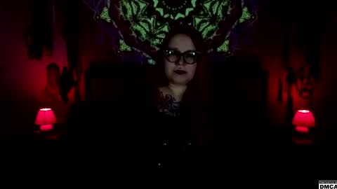 Snapshot of amanita__pantherina chatting on April 22, 7:11 am Goddess Amanita online show from April 22, 7:11 am