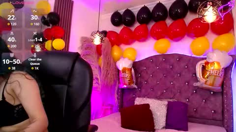 amara_davis1 online show from September 29, 3:44 am