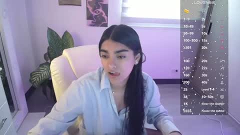 Snapshot of amara_silk chatting on July 31, 9:25 pm amara_silk online show from July 31, 9:25 pm