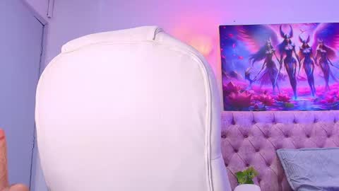 Snapshot of amara_vega chatting on March 6, 5:43 pm Amara Vega online show from March 6, 5:43 pm