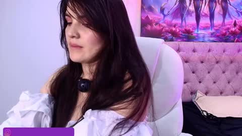Snapshot of amara_vega chatting on March 7, 6:00 pm Amara Vega online show from March 7, 6:00 pm