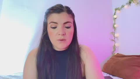 Snapshot of amara_vega chatting on June 21, 11:57 am Amara Vega online show from June 21, 11:57 am