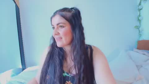 Snapshot of amara_vega chatting on July 14, 1:17 pm Amara Vega online show from July 14, 1:17 pm