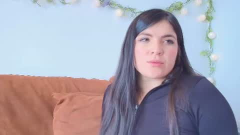 Snapshot of amara_vega chatting on July 28, 2:13 pm Amara Vega online show from July 28, 2:13 pm