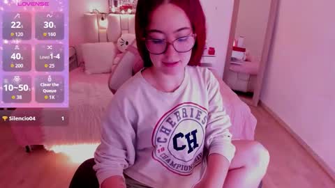 amaraa_couper1 online show from January 8, 4:04 am