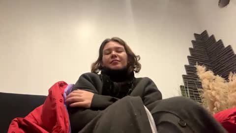 Snapshot of amaraelise chatting on January 19, 6:32 pm Amara Elise online show from January 19, 6:32 pm