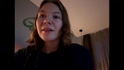 Snapshot of amaraelise chatting on January 25, 4:35 pm Amara Elise online show from January 25, 4:35 pm