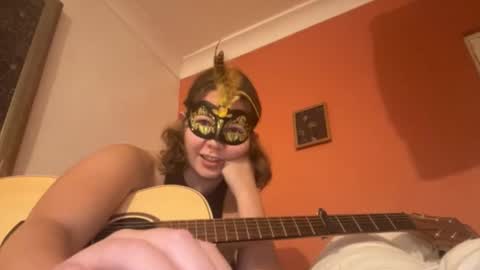 Snapshot of amaraelise chatting on January 29, 5:13 pm Amara Elise online show from January 29, 5:13 pm