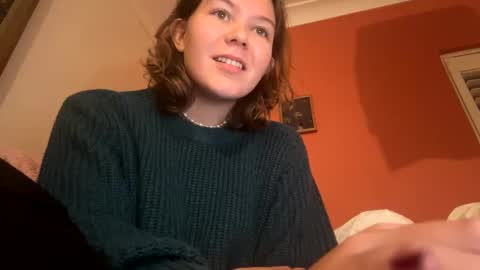 Snapshot of amaraelise chatting on February 23, 6:01 pm Amara Elise online show from February 23, 6:01 pm