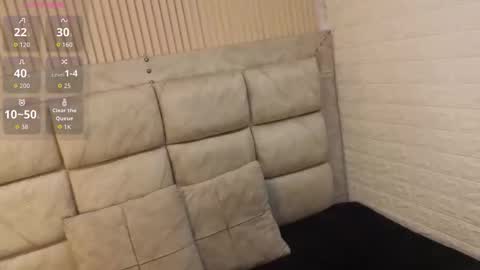 Snapshot of amarahanks_ chatting on December 21, 5:20 pm amarahanks_ online show from December 21, 5:20 pm