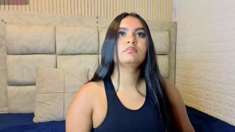 Snapshot of amarahanks_ chatting on January 8, 8:44 pm amarahanks_ online show from January 8, 8:44 pm