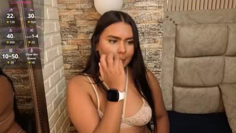 Snapshot of amarahanks_ chatting on January 11, 10:26 pm amarahanks_ online show from January 11, 10:26 pm