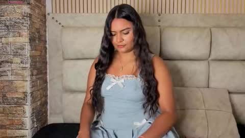 Snapshot of amarahanks_ chatting on February 21, 8:32 pm amarahanks_ online show from February 21, 8:32 pm