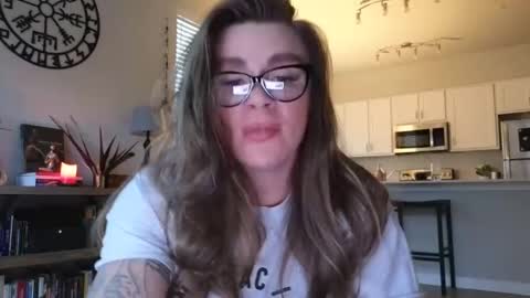 Snapshot of amarajezebel chatting on October 25, 4:35 pm Amara Jezebel online show from October 25, 4:35 pm