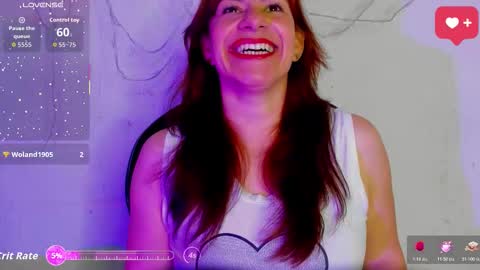 Snapshot of amaramoon_ chatting on November 24, 10:53 pm AmaraMoon online show from November 24, 10:53 pm