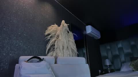 Emily online show from February 23, 9:39 am