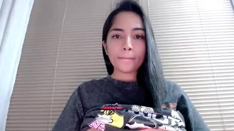 Snapshot of amariahholly chatting on December 4, 4:27 pm Amariah Holly online show from December 4, 4:27 pm