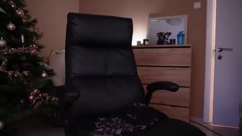 amateur_fitbabex online show from December 14, 7:14 am