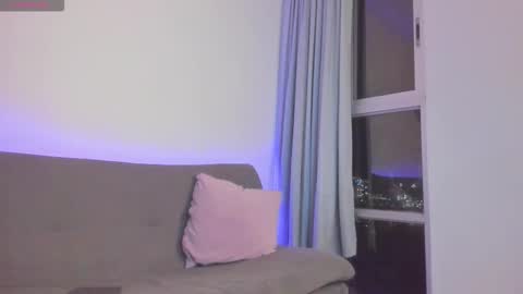 Snapshot of amatista_4 chatting on December 14, 11:42 pm Amatista online show from December 14, 11:42 pm