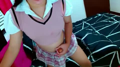 AmayaIsabella online show from March 25, 4:07 am