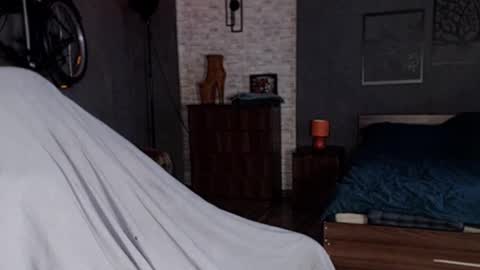 Snapshot of amayamalina chatting on January 4, 7:13 am Malina online show from January 4, 7:13 am