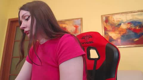 Snapshot of amazing_agness chatting on October 11, 7:40 am amazing_agness online show from October 11, 7:40 am