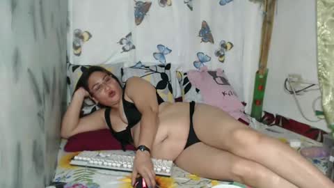 amazing angel online show from January 30, 7:48 pm