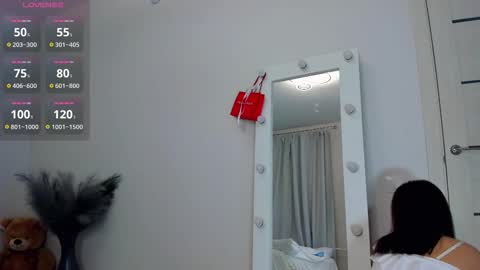 Snapshot of amazing_panacea chatting on October 16, 7:04 pm Alice online show from October 16, 7:04 pm