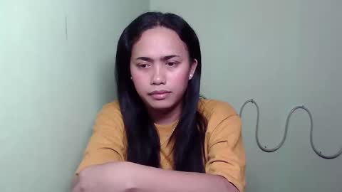 Snapshot of amazing_yella69 chatting on December 21, 3:13 am YELLA online show from December 21, 3:13 am