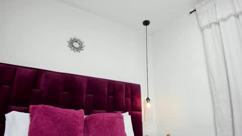 Snapshot of ambar85 chatting on December 14, 3:01 am ambar85 online show from December 14, 3:01 am